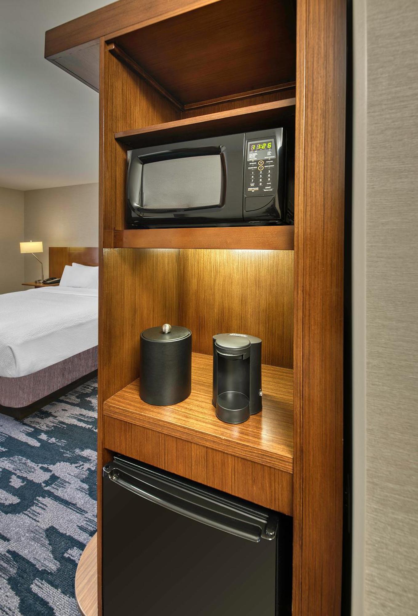 Fairfield Inn & Suites By Marriott Монктън Екстериор снимка